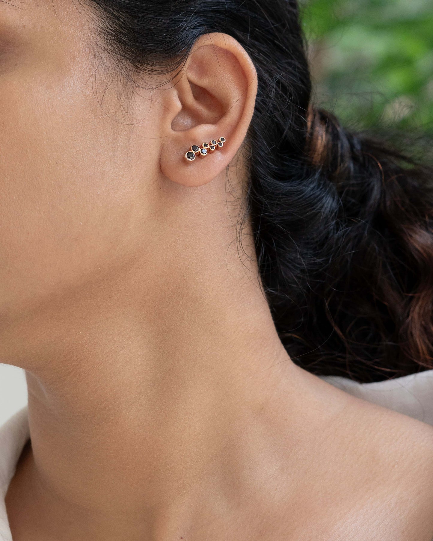 Noir Climbers Earring