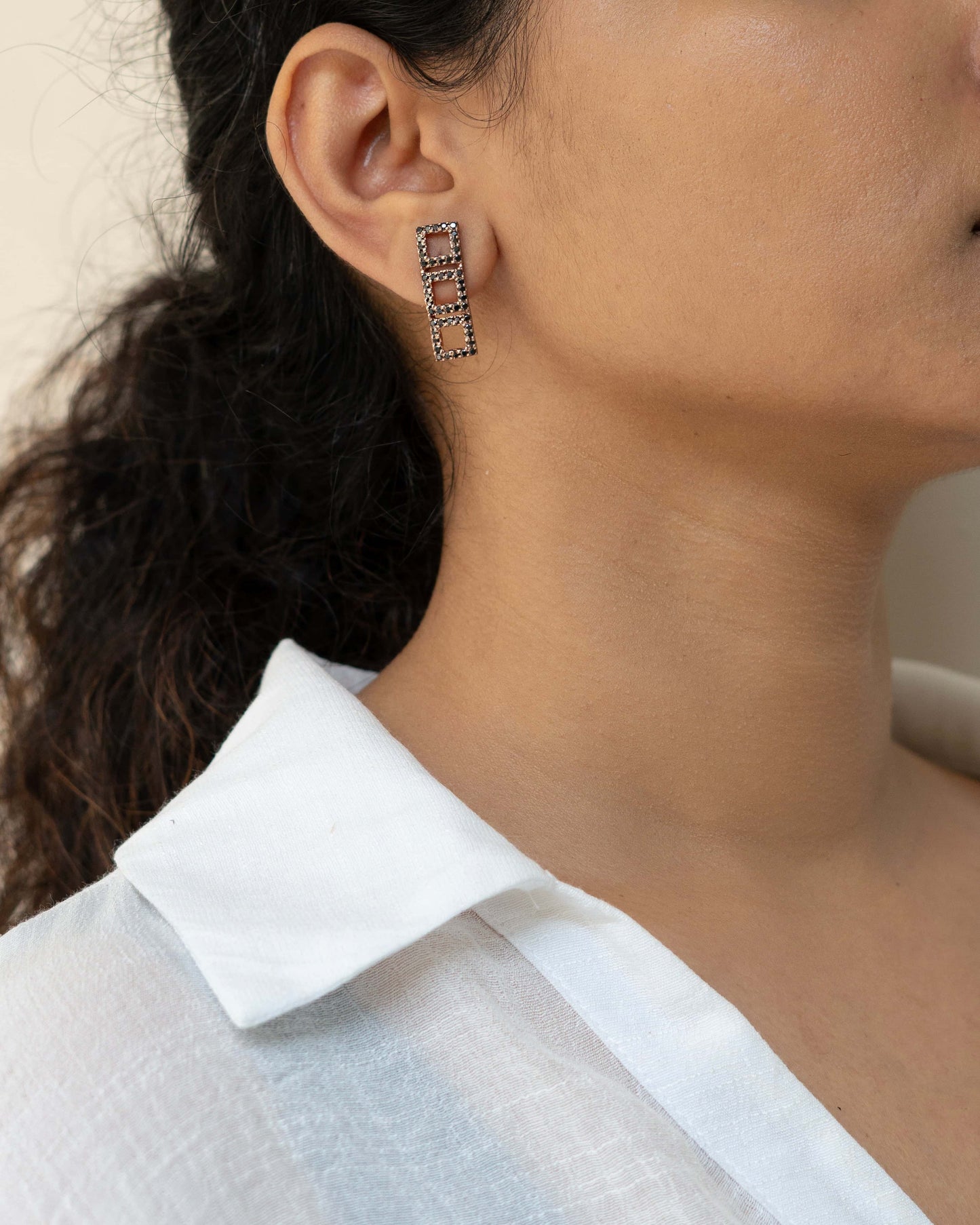 Trinity Gleam Earring