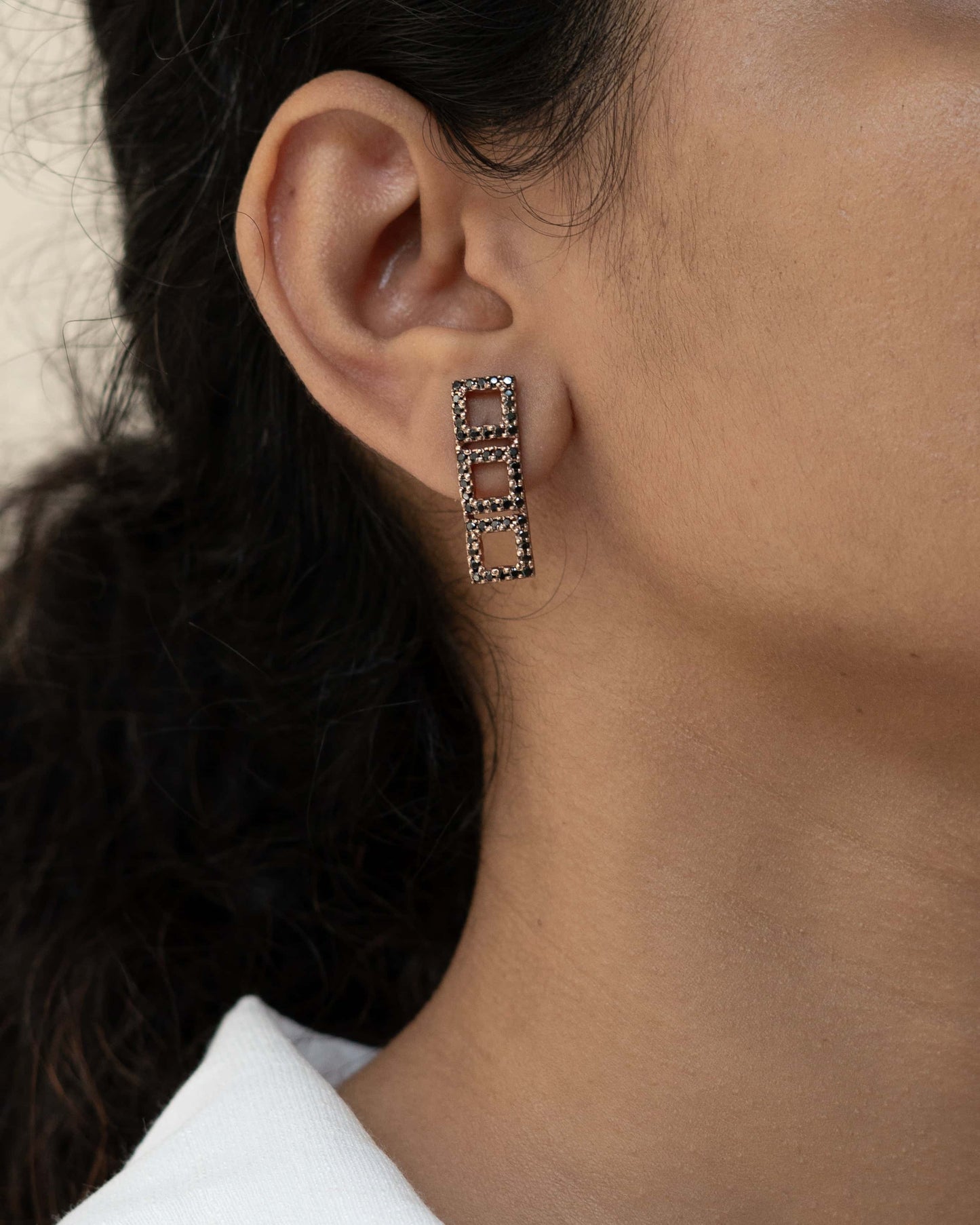 Trinity Gleam Earring