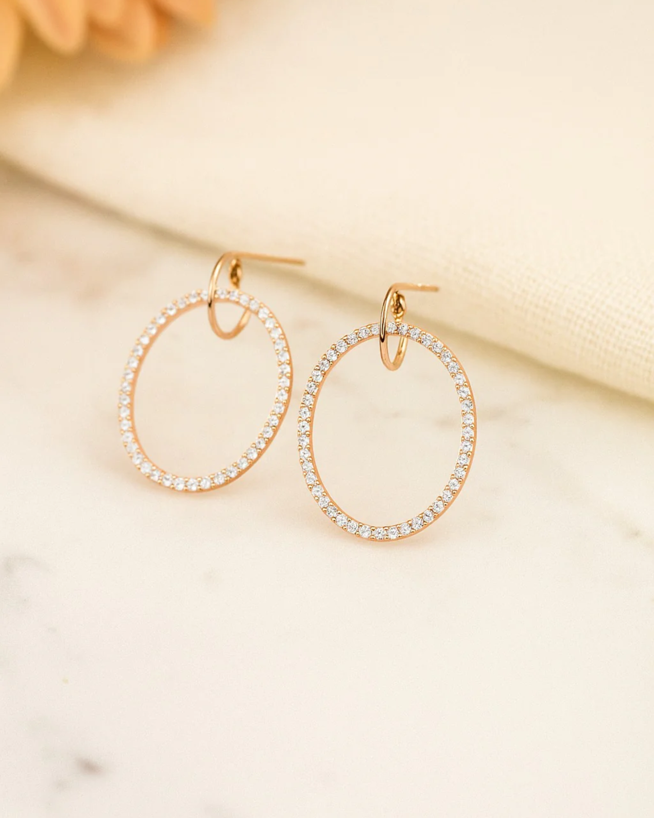 Sway Halo Earring