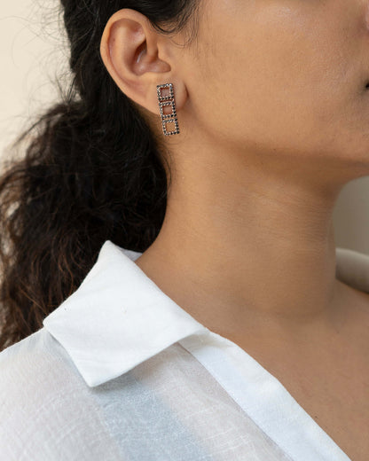 Trinity Gleam Earring